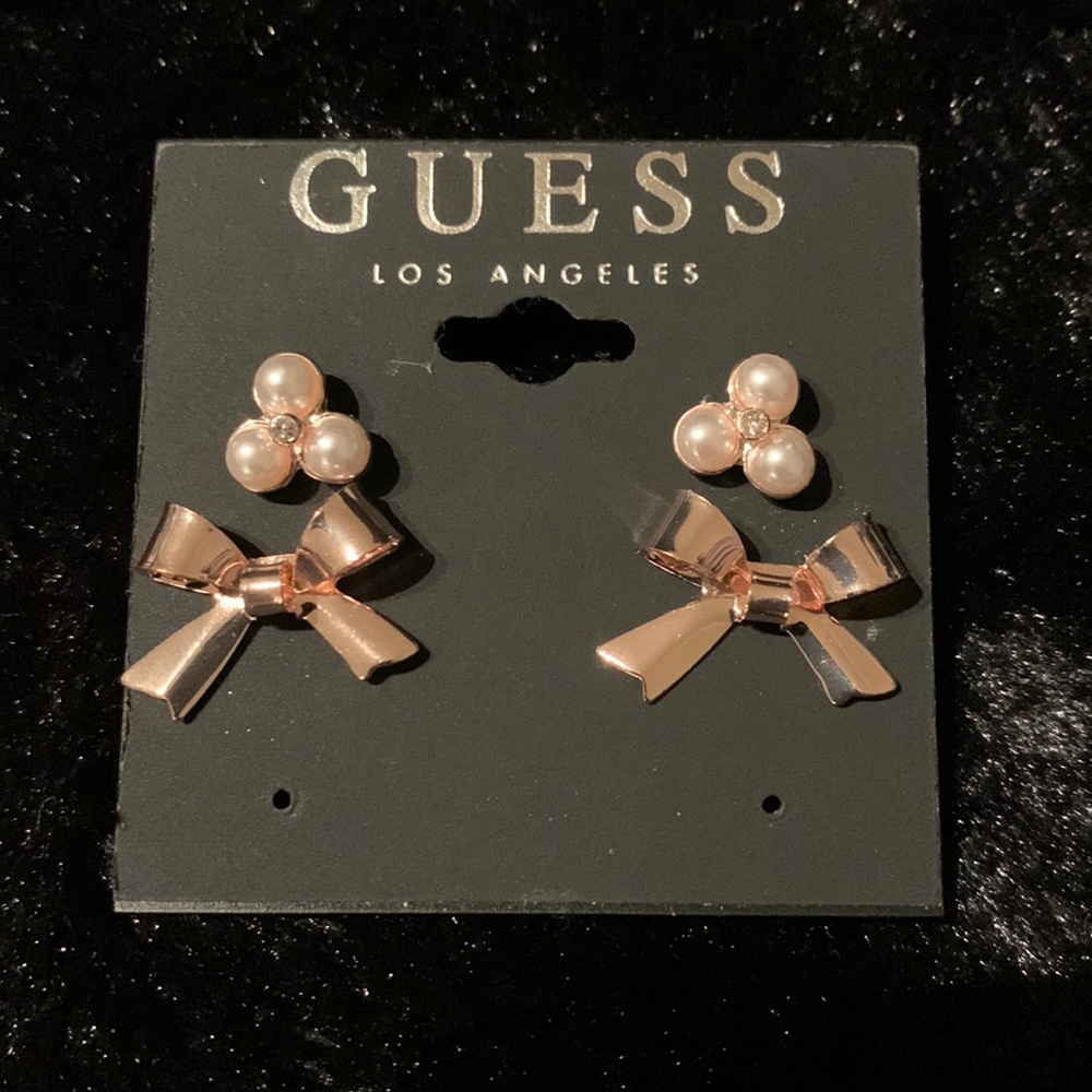 GUESS Bow and Pearl Earrings 🎀